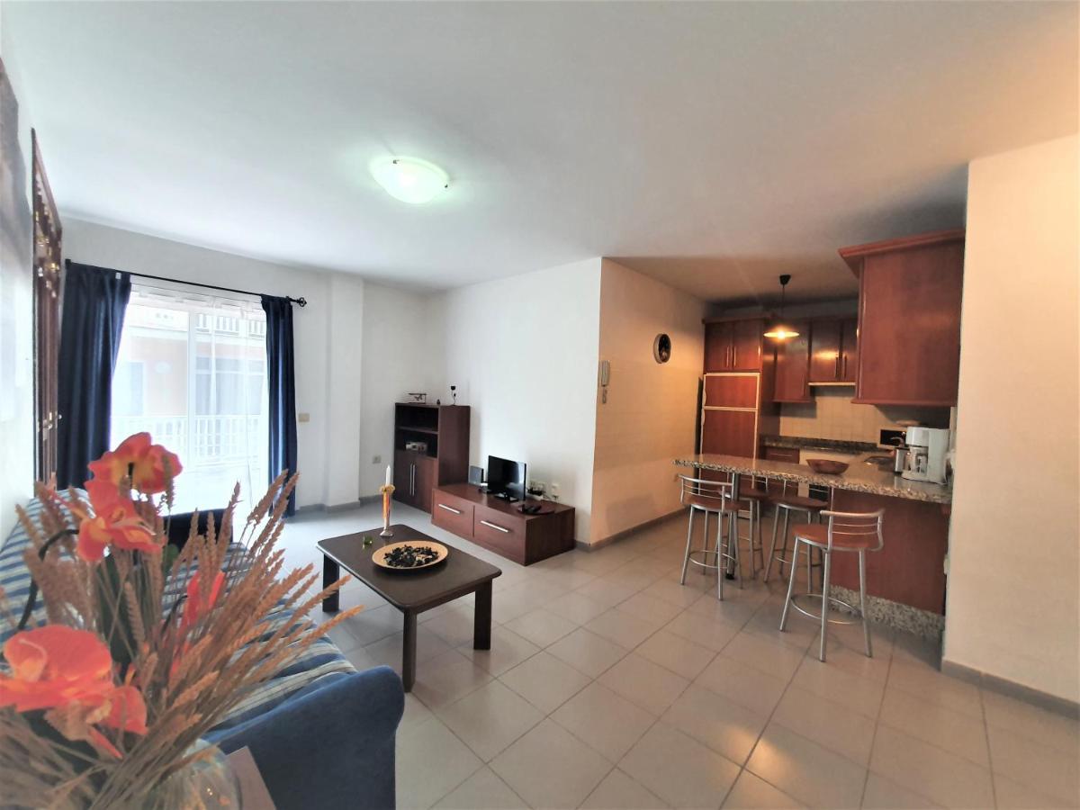 Cristi Puerto Santiago Apartment By Hrtenerife Net Puerto de Santiago  Exterior photo